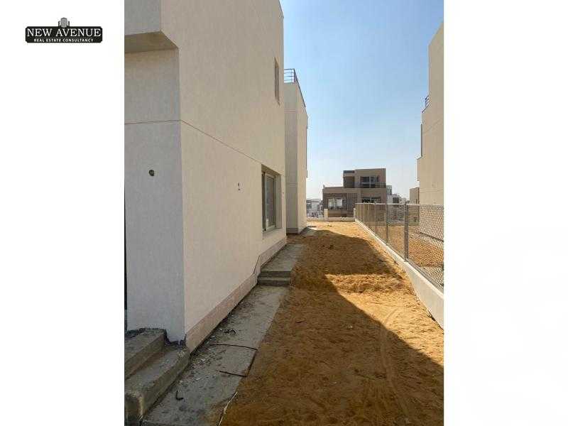 https://aqarmap.com.eg/en/listing/5731891-for-sale-cairo-new-cairo-compounds-blm-hylz-nyw-kyrw