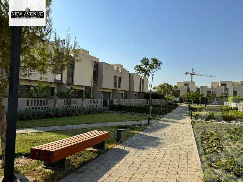 https://aqarmap.com.eg/en/listing/5733605-for-sale-cairo-el-shorouk-compounds-alborouj