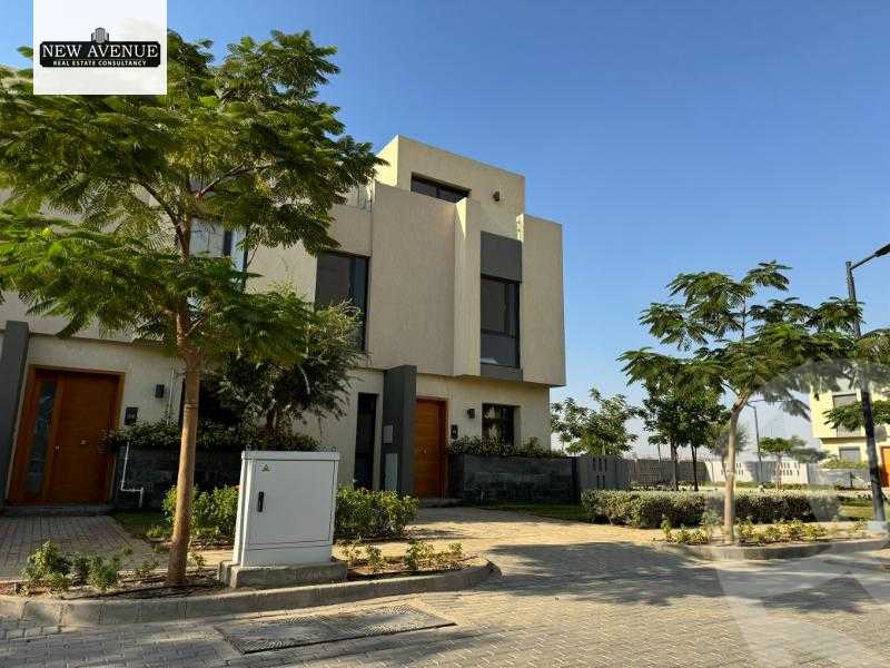 https://aqarmap.com.eg/en/listing/5733605-for-sale-cairo-el-shorouk-compounds-alborouj