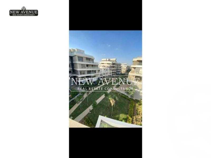 https://aqarmap.com.eg/en/listing/5734236-for-sale-cairo-new-cairo-compounds-villette-kmbwnd-sky-kwndwz-swdyk-villette