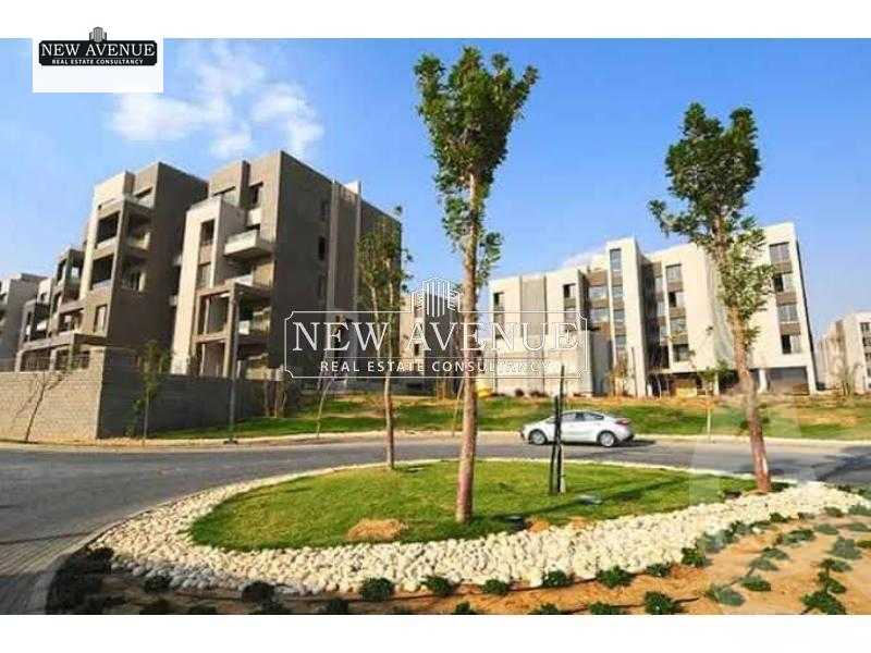 https://aqarmap.com.eg/en/listing/5740864-for-sale-cairo-new-cairo-compounds-blm-hylz-nyw-kyrw