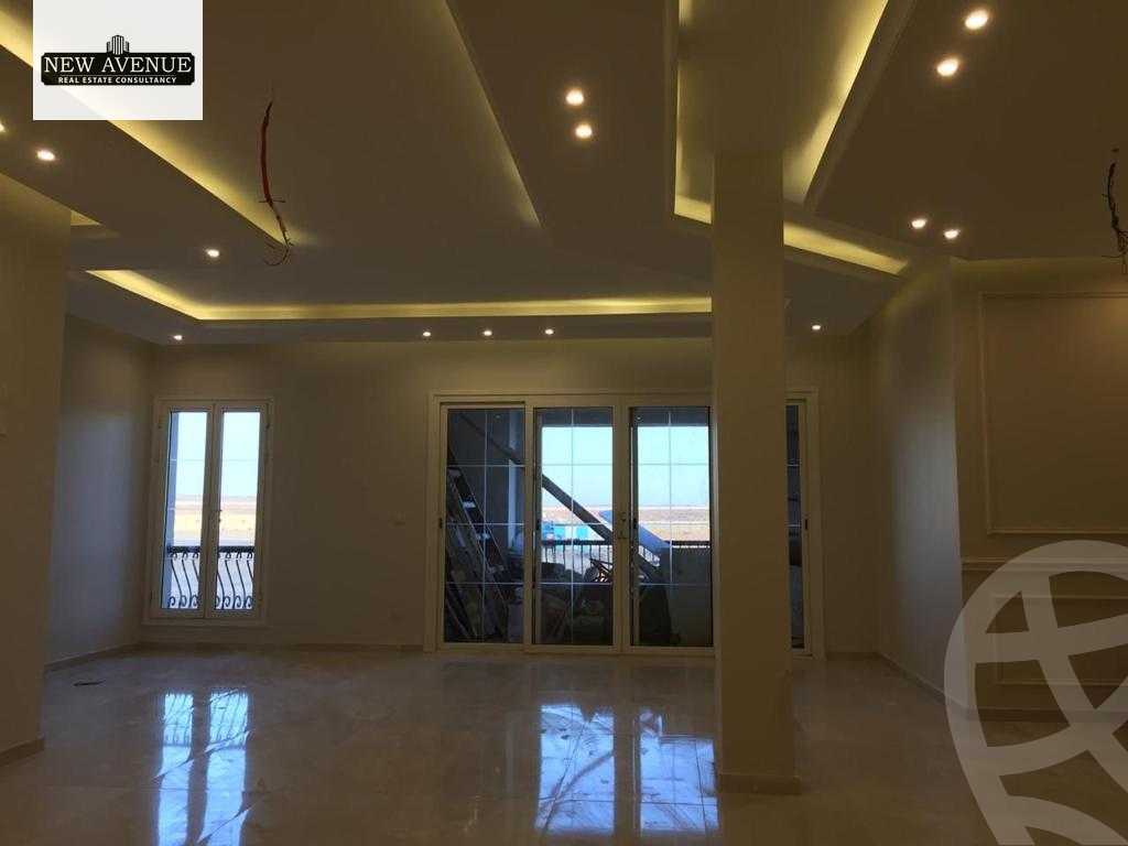 https://aqarmap.com.eg/en/listing/5741827-for-sale-cairo-new-cairo-compounds-mountain-view-hyde-park
