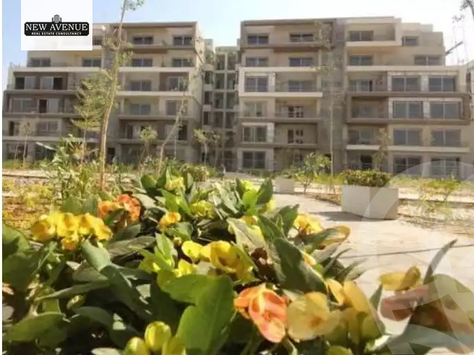 https://aqarmap.com.eg/en/listing/5782825-for-sale-cairo-new-cairo-compounds-blm-hylz-nyw-kyrw