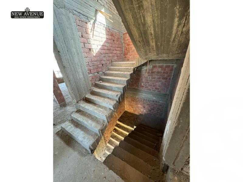 https://aqarmap.com.eg/en/listing/5784847-for-sale-cairo-new-cairo-compounds-kattameya-gardens