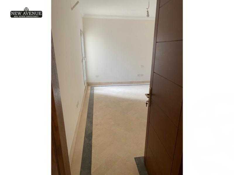 https://aqarmap.com.eg/en/listing/5785601-for-rent-cairo-new-cairo-compounds-mountain-view-hyde-park