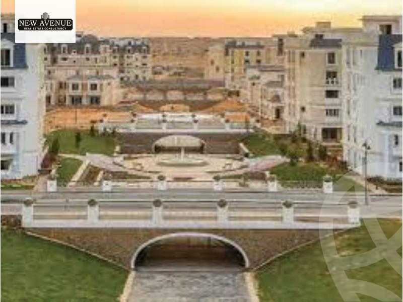 https://aqarmap.com.eg/ar/listing/5788239-for-sale-cairo-new-cairo-compounds-mwntn-fyw-y-syty-club-park-mountain-view-icity