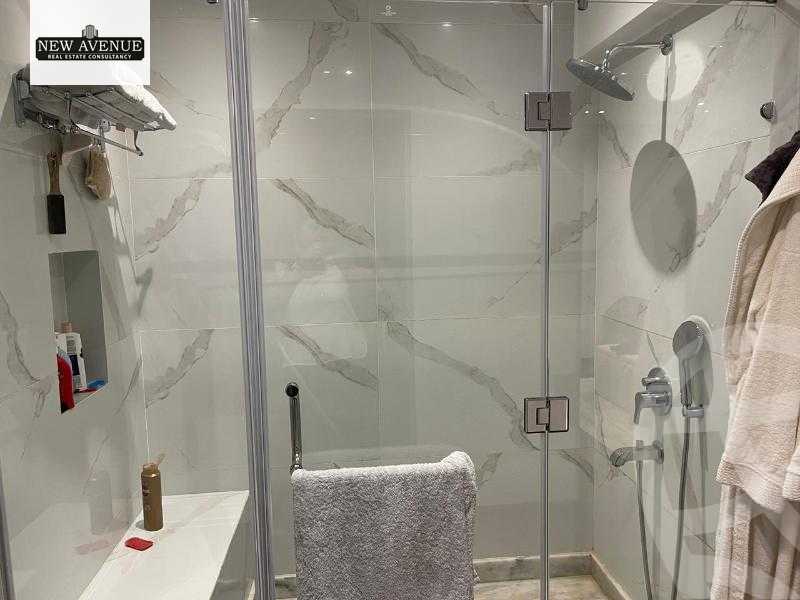 https://aqarmap.com.eg/en/listing/5791807-for-sale-cairo-new-cairo-compounds-mountain-view-hyde-park