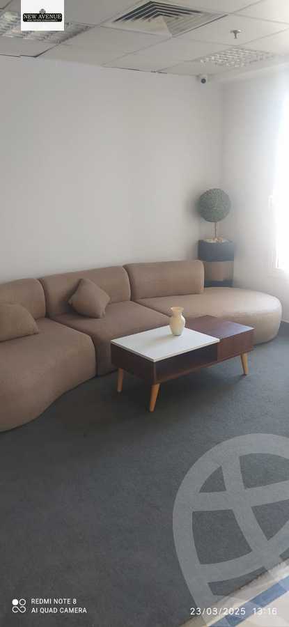 https://aqarmap.com.eg/ar/listing/5794421-for-rent-cairo-new-cairo-compounds-hyde-park-centre-ville-hyde-park