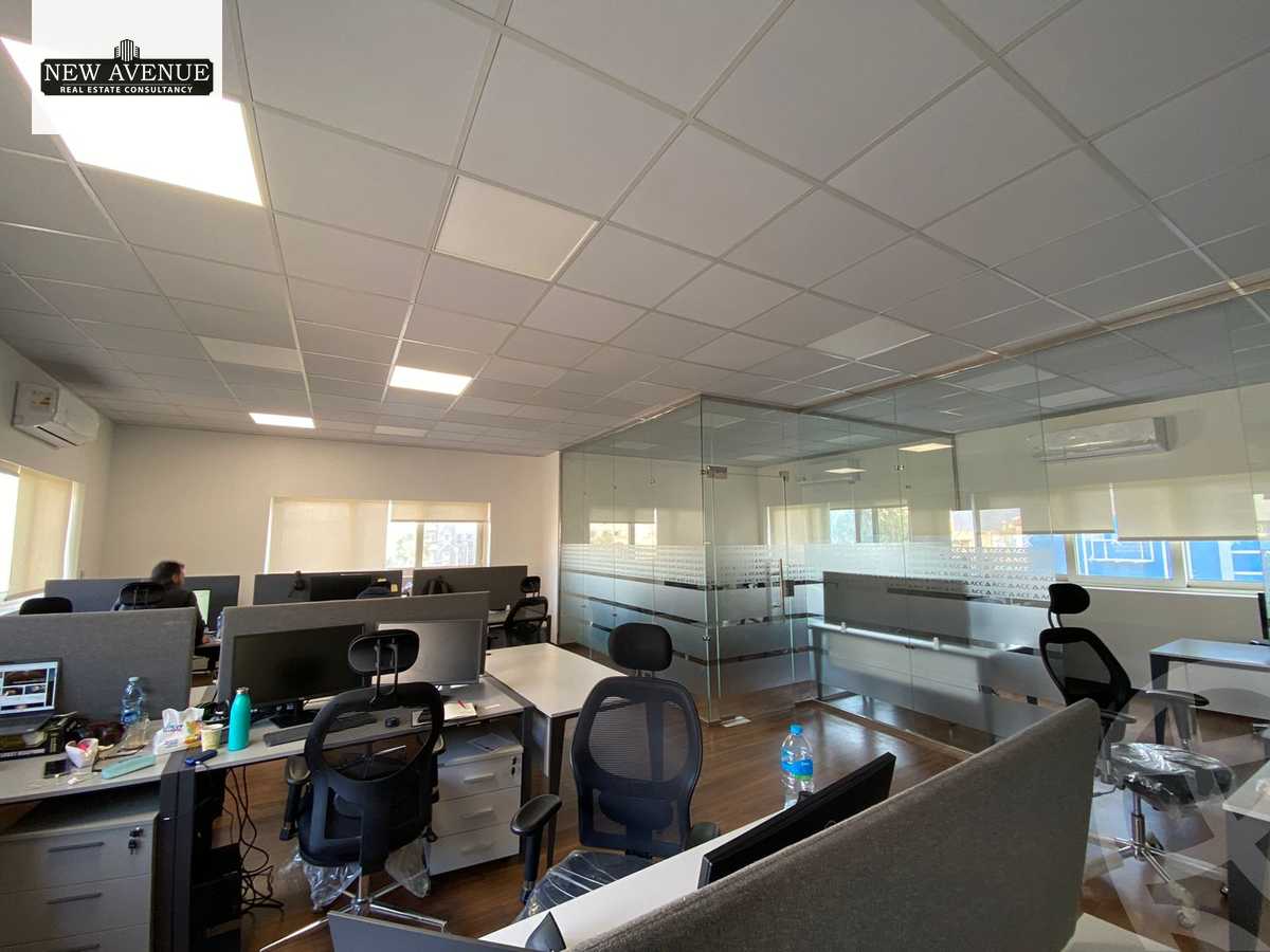 https://aqarmap.com.eg/ar/listing/5810459-for-rent-cairo-new-cairo-compounds-hyde-park-centre-ville-hyde-park