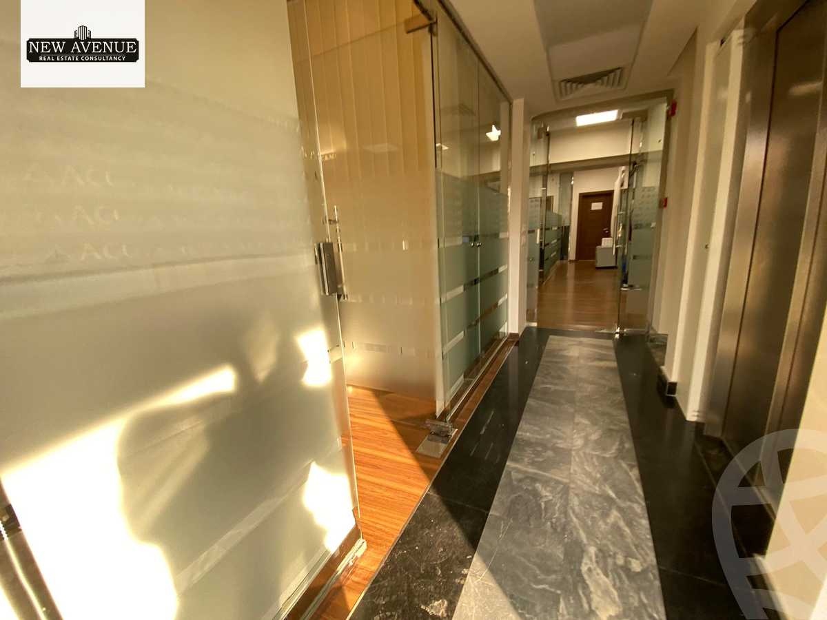 https://aqarmap.com.eg/ar/listing/5810459-for-rent-cairo-new-cairo-compounds-hyde-park-centre-ville-hyde-park