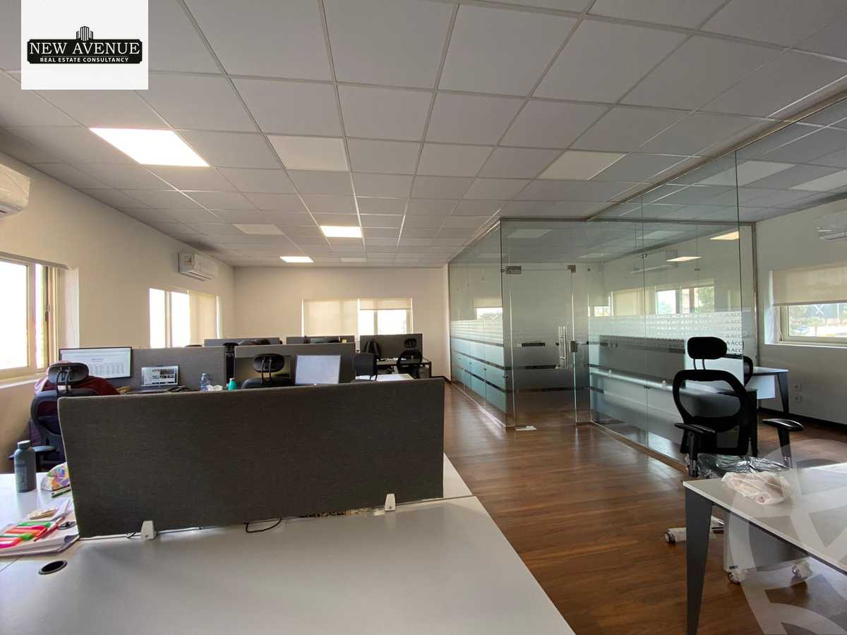 https://aqarmap.com.eg/ar/listing/5810459-for-rent-cairo-new-cairo-compounds-hyde-park-centre-ville-hyde-park