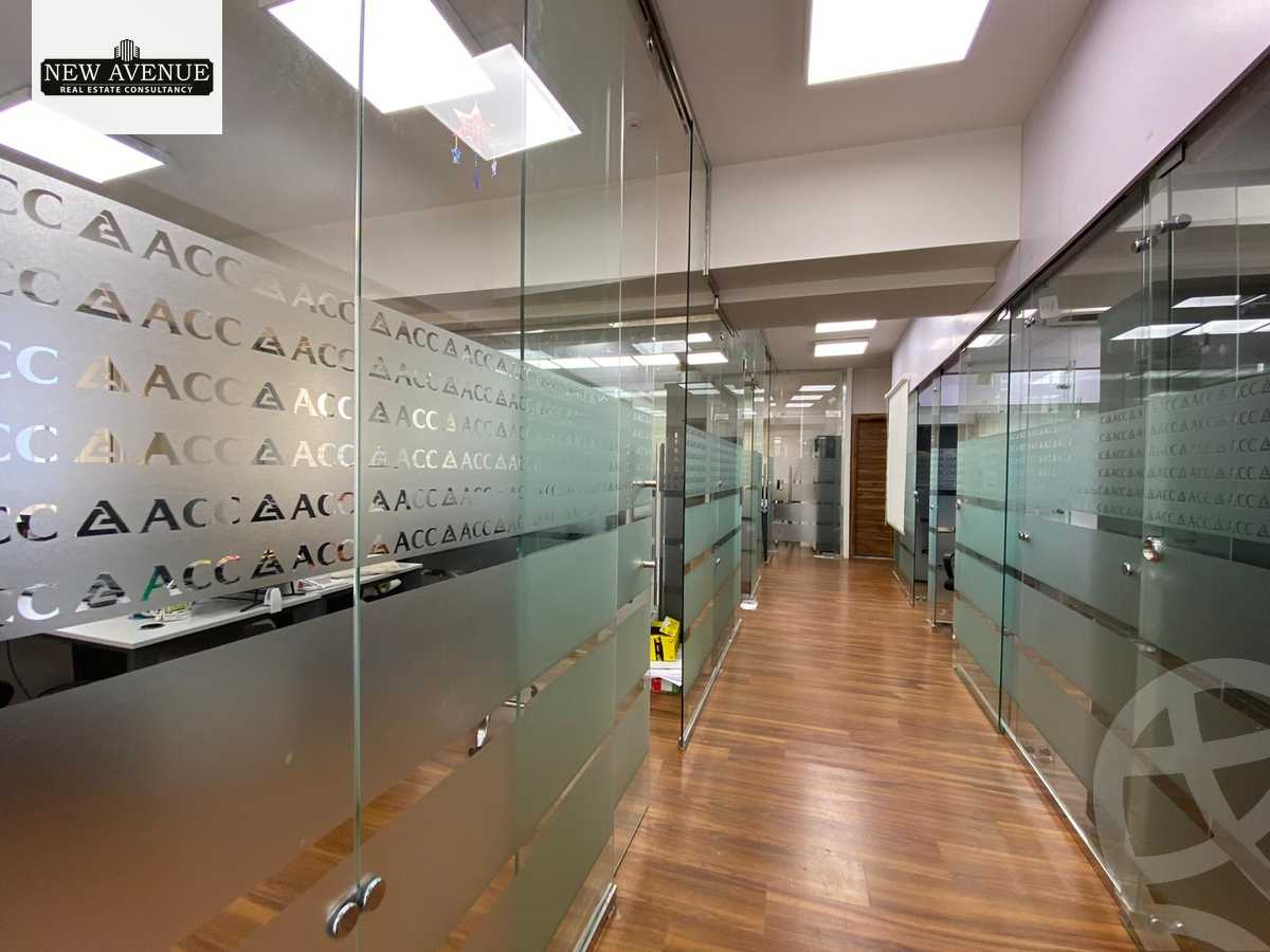 https://aqarmap.com.eg/ar/listing/5810459-for-rent-cairo-new-cairo-compounds-hyde-park-centre-ville-hyde-park