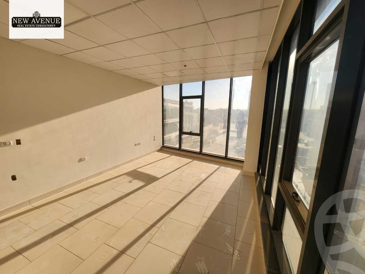 https://aqarmap.com.eg/en/listing/5810510-for-sale-cairo-new-cairo-compounds-hyde-park-centre-ville-hyde-park