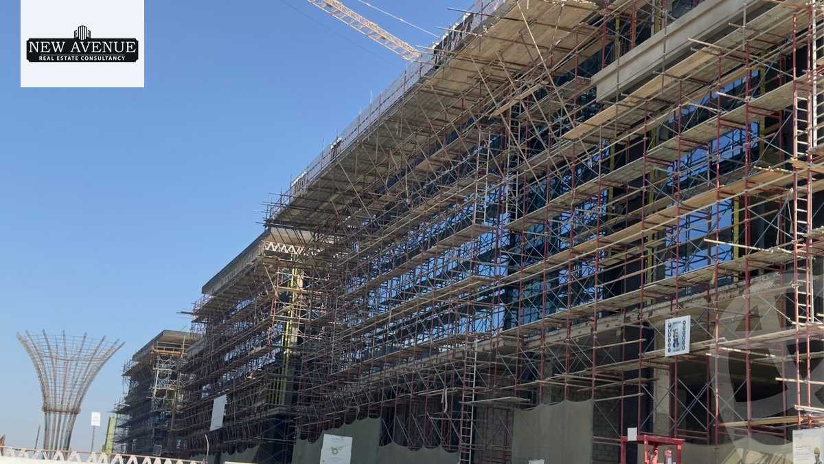 https://aqarmap.com.eg/ar/listing/5810688-for-sale-cairo-new-cairo-compounds-golden-gate-redcon