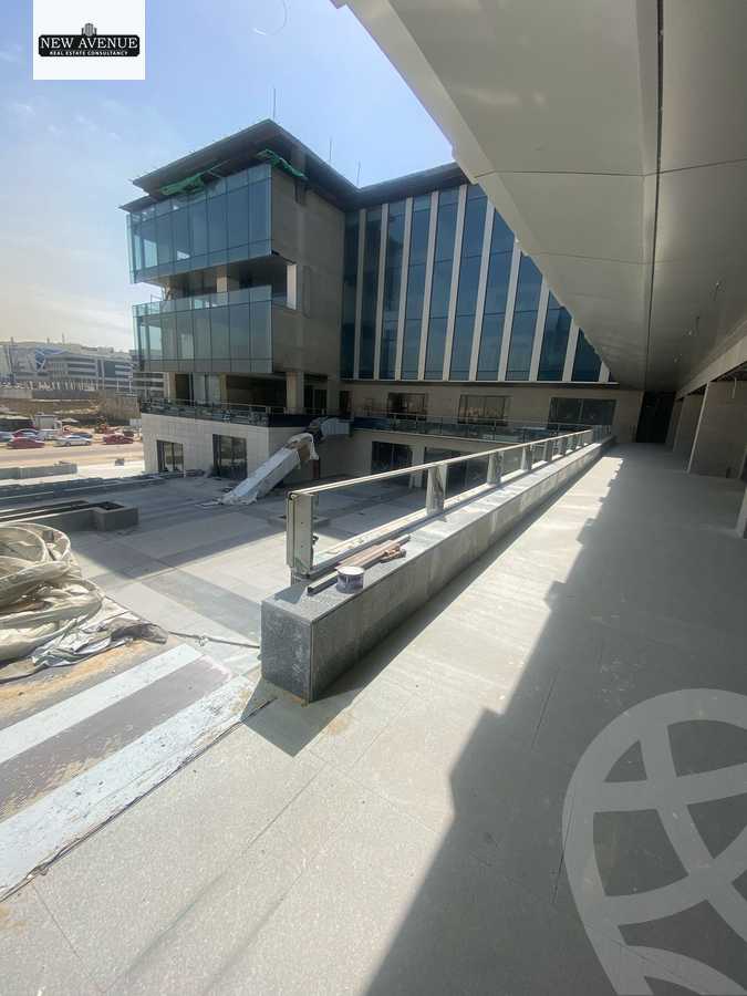 https://aqarmap.com.eg/ar/listing/5811230-for-sale-cairo-new-cairo-compounds-hyde-park-centre-ville-hyde-park