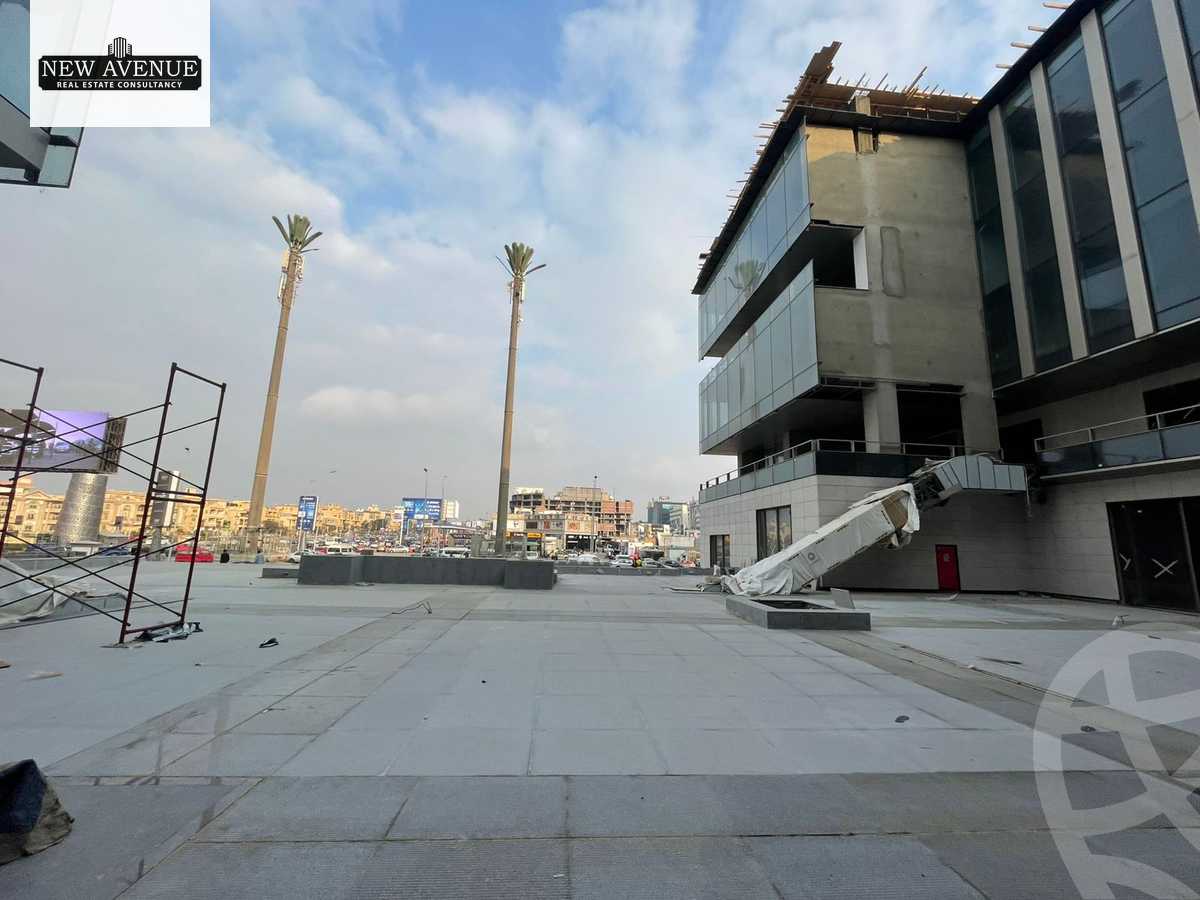 https://aqarmap.com.eg/ar/listing/5811230-for-sale-cairo-new-cairo-compounds-hyde-park-centre-ville-hyde-park
