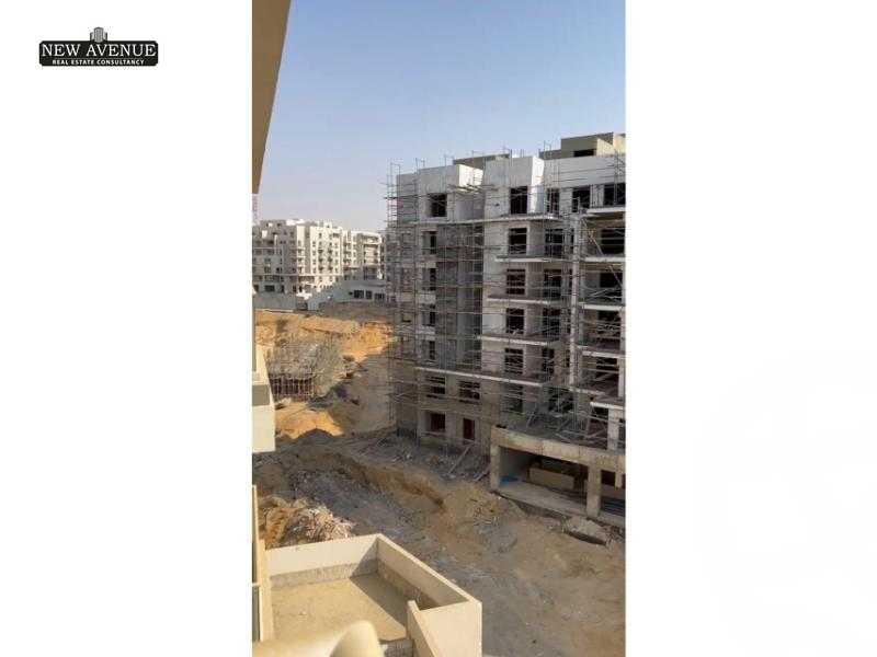 https://aqarmap.com.eg/en/listing/5811726-for-sale-cairo-new-cairo-compounds-mwntn-fyw-y-syty-club-park-mountain-view-icity