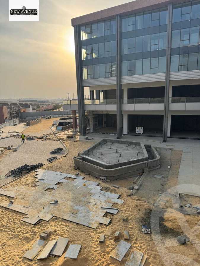 https://aqarmap.com.eg/ar/listing/5815474-for-sale-cairo-new-cairo-compounds-hyde-park-centre-ville-hyde-park