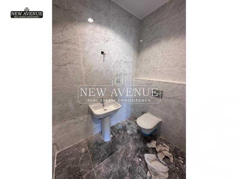 https://aqarmap.com.eg/en/listing/5817802-for-rent-cairo-new-cairo-compounds-wn-nynty-mwl-lndmrk-sbwr-business-quarter-one-ninety-mall