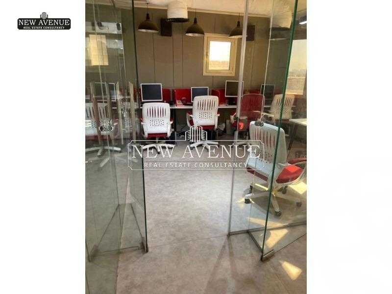 https://aqarmap.com.eg/ar/listing/5818339-for-rent-cairo-new-cairo-90th-street-south-teseen-st