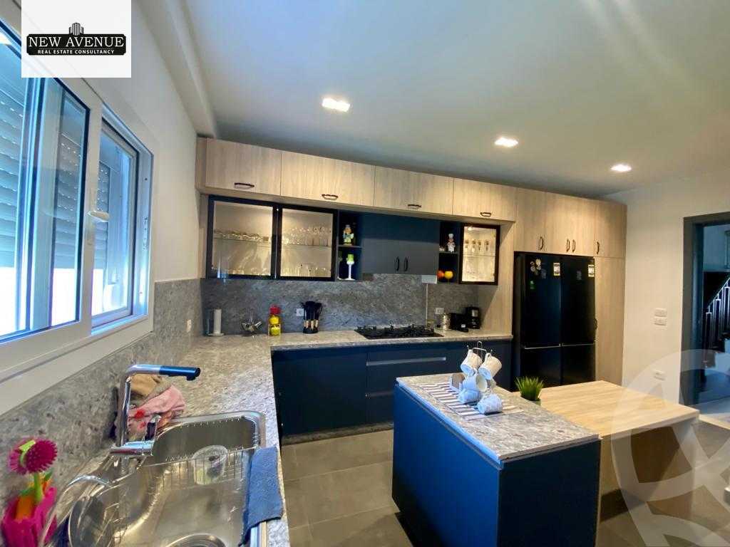 https://aqarmap.com.eg/en/listing/5820866-for-sale-cairo-new-cairo-compounds-hyde-park-centre-ville-hyde-park