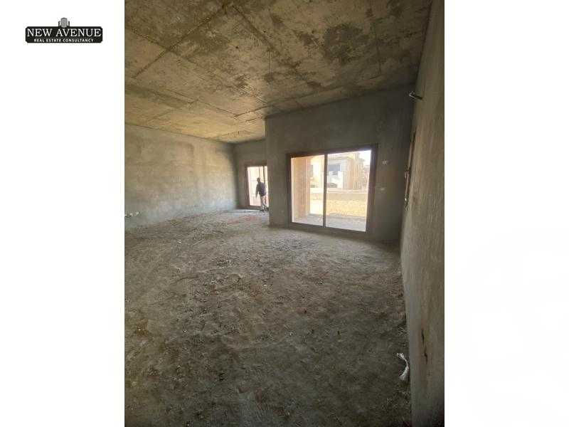 https://aqarmap.com.eg/en/listing/5827411-for-sale-cairo-new-cairo-compounds-city-gate-sapphire-city-gate