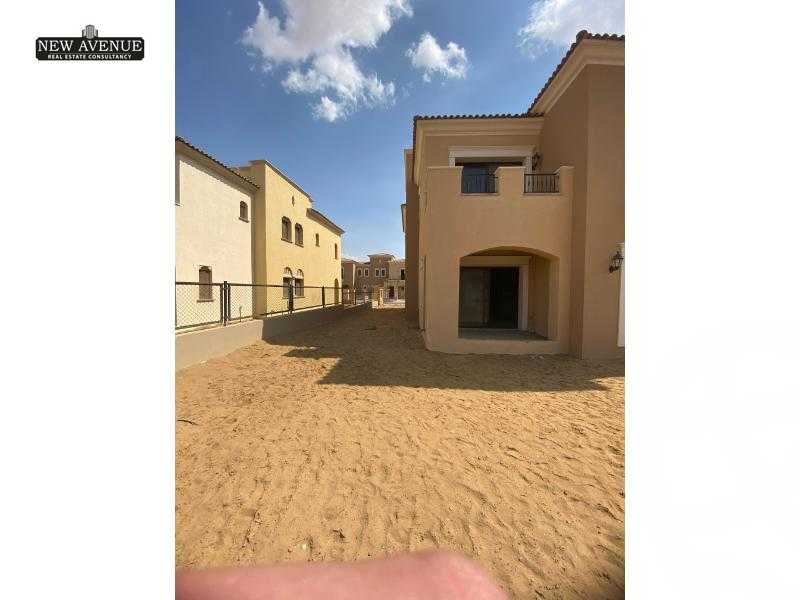 https://aqarmap.com.eg/en/listing/5827411-for-sale-cairo-new-cairo-compounds-city-gate-sapphire-city-gate