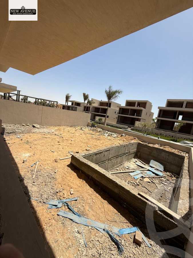 https://aqarmap.com.eg/en/listing/5830256-for-sale-cairo-new-cairo-compounds-lake-view-boutique-el-hazek