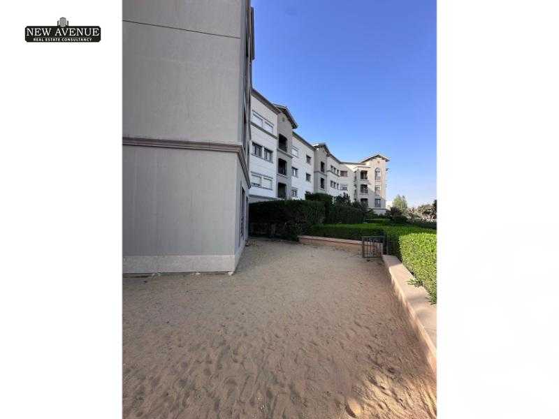https://aqarmap.com.eg/en/listing/5835082-for-sale-cairo-new-cairo-compounds-mivida-mivida-parcel