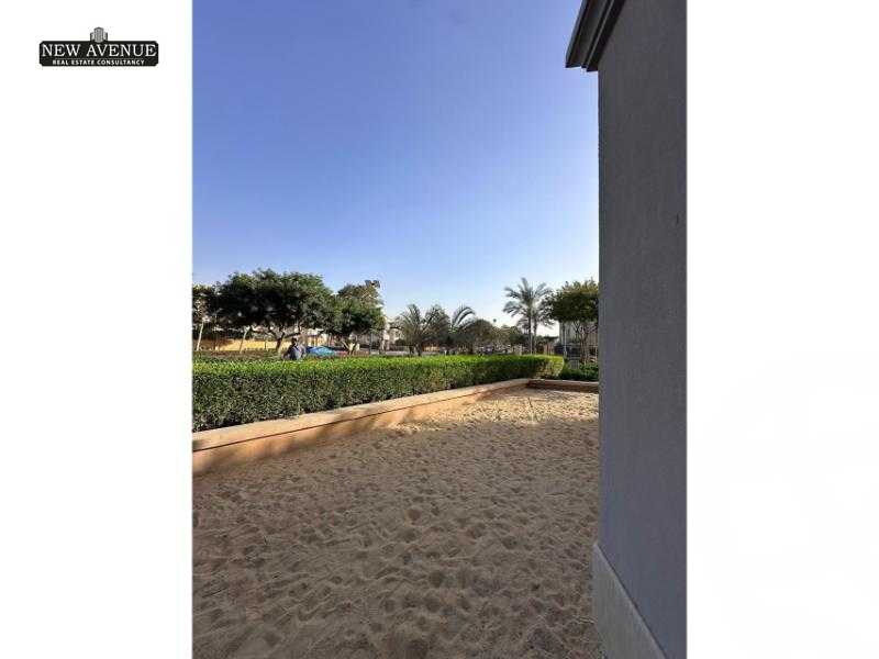 https://aqarmap.com.eg/en/listing/5835082-for-sale-cairo-new-cairo-compounds-mivida-mivida-parcel