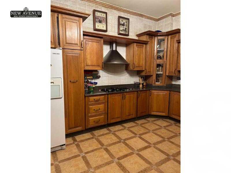 https://aqarmap.com.eg/ar/listing/5835355-for-sale-cairo-el-shorouk-compounds-el-shorouk-2000