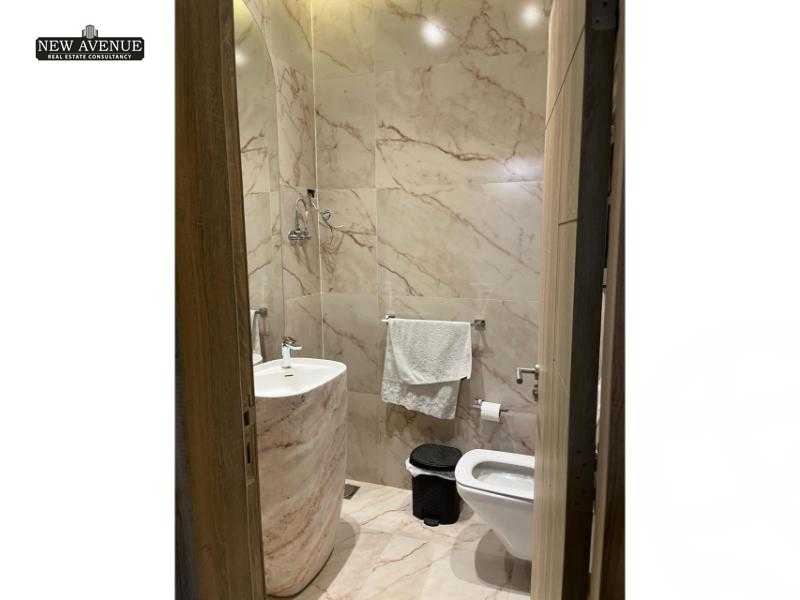 https://aqarmap.com.eg/en/listing/5835835-for-sale-cairo-new-cairo-compounds-fyfth-skwyr-mwl-lmrsm-llttwyr