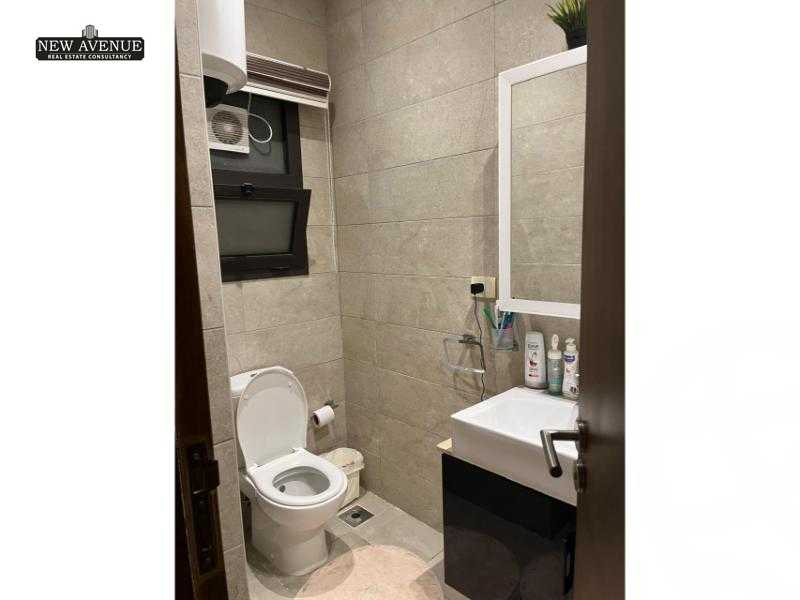 https://aqarmap.com.eg/en/listing/5835835-for-sale-cairo-new-cairo-compounds-fyfth-skwyr-mwl-lmrsm-llttwyr