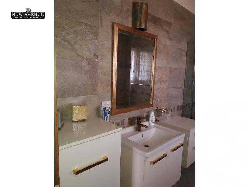 https://aqarmap.com.eg/en/listing/5836041-for-sale-cairo-el-sheikh-zayed-city-compounds-el-rabwa