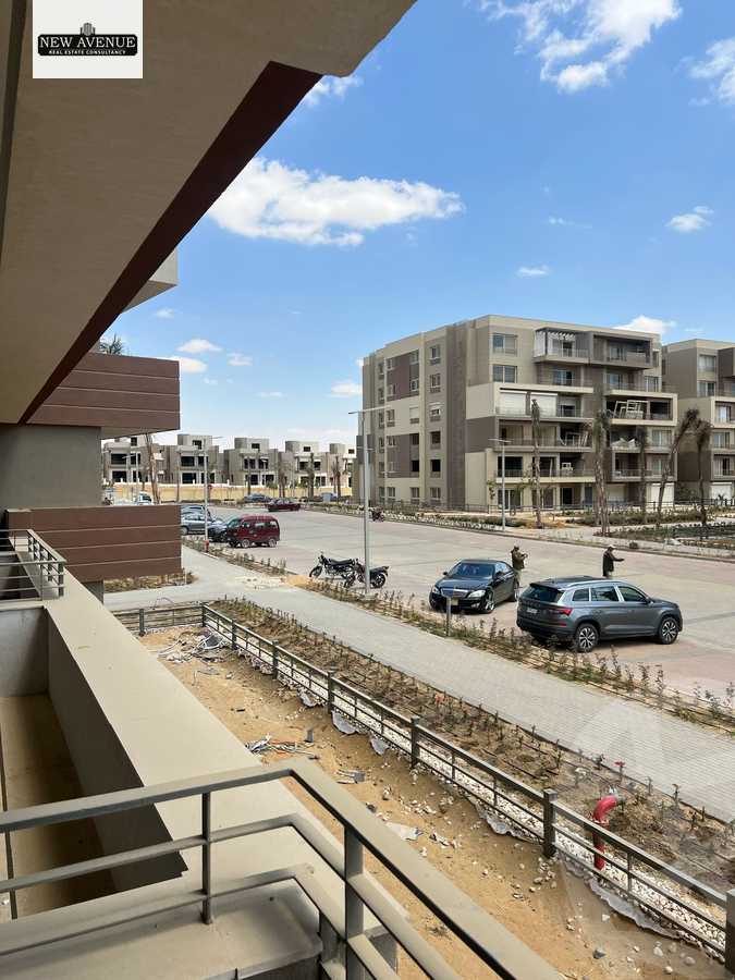 https://aqarmap.com.eg/en/listing/5837540-for-sale-cairo-new-cairo-compounds-blm-hylz-nyw-kyrw