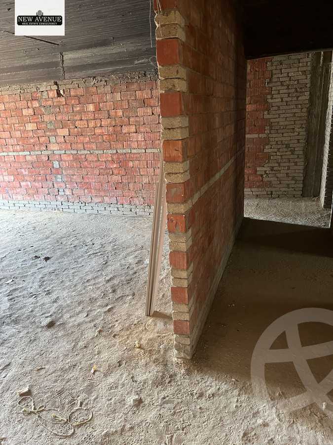 https://aqarmap.com.eg/en/listing/5837540-for-sale-cairo-new-cairo-compounds-blm-hylz-nyw-kyrw