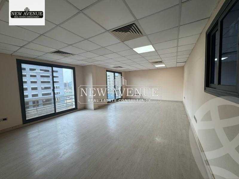 https://aqarmap.com.eg/en/listing/5847261-for-sale-cairo-new-cairo-compounds-tryfywm-skwyr-mwl-nm-llttwyr