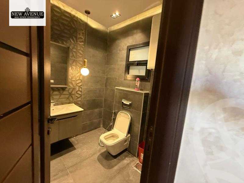 https://aqarmap.com.eg/en/listing/5853875-for-sale-cairo-new-cairo-compounds-villette-kmbwnd-sky-kwndwz-swdyk-villette