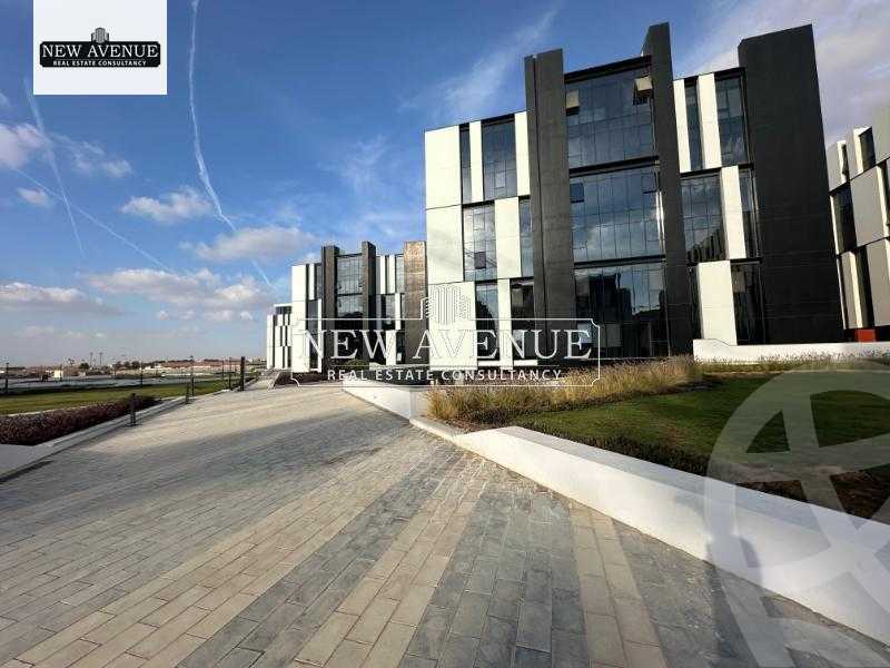 https://aqarmap.com.eg/en/listing/5854209-for-rent-cairo-new-cairo-compounds-hyde-park