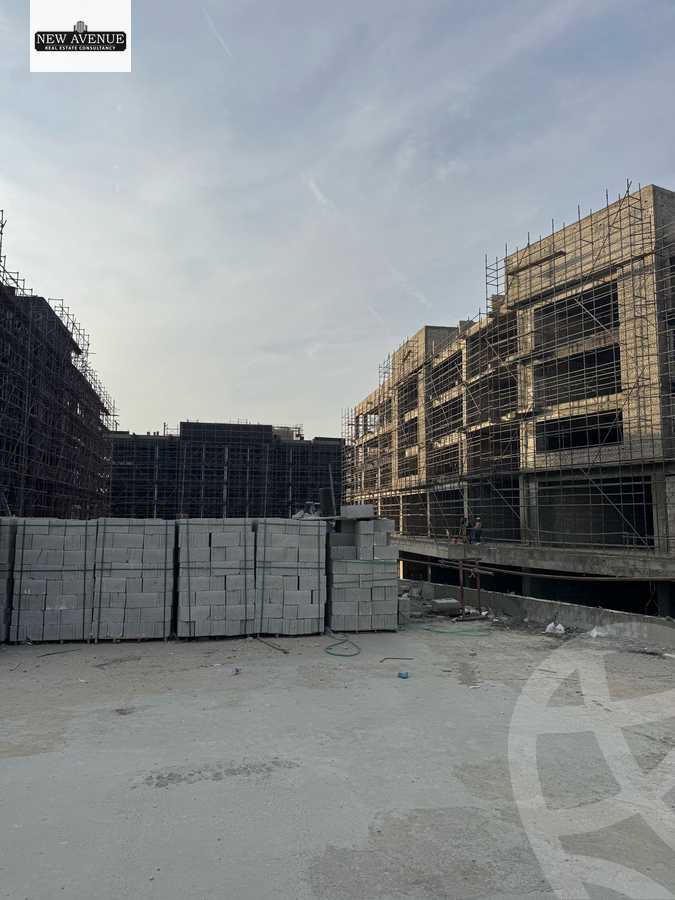 https://aqarmap.com.eg/en/listing/5854912-for-sale-cairo-new-cairo-compounds-hyde-park-centre-ville-hyde-park