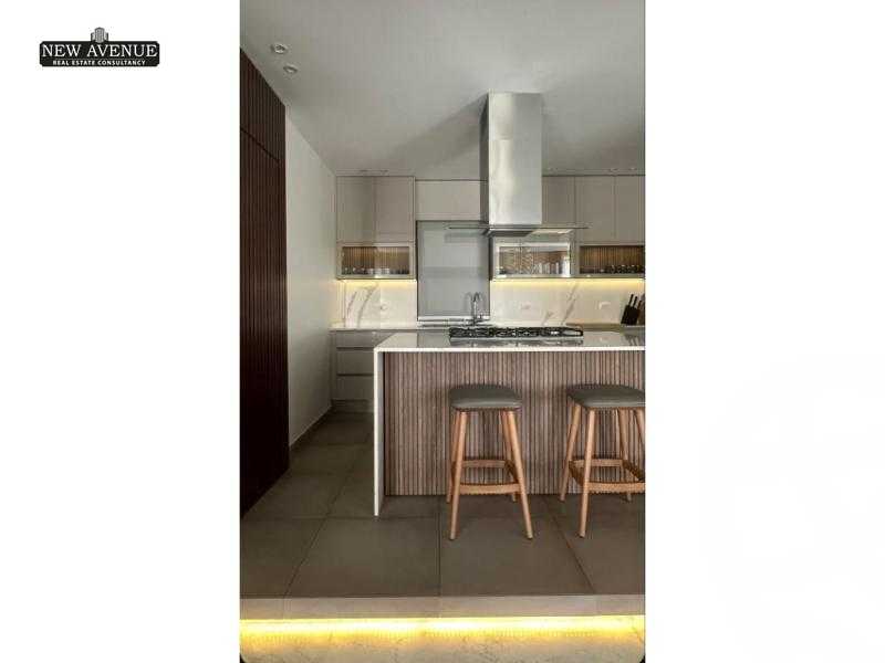 https://aqarmap.com.eg/ar/listing/5857261-for-sale-cairo-new-cairo-compounds-eastown-eastown-parks
