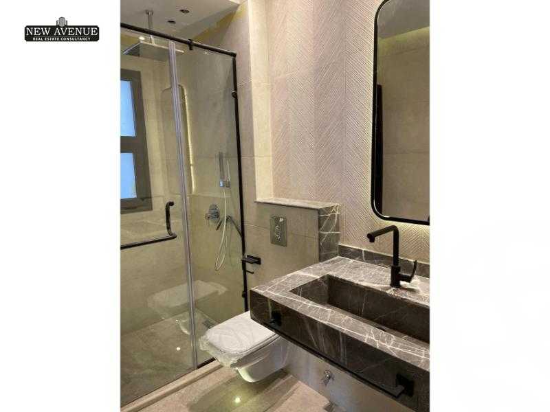 https://aqarmap.com.eg/ar/listing/5857261-for-sale-cairo-new-cairo-compounds-eastown-eastown-parks