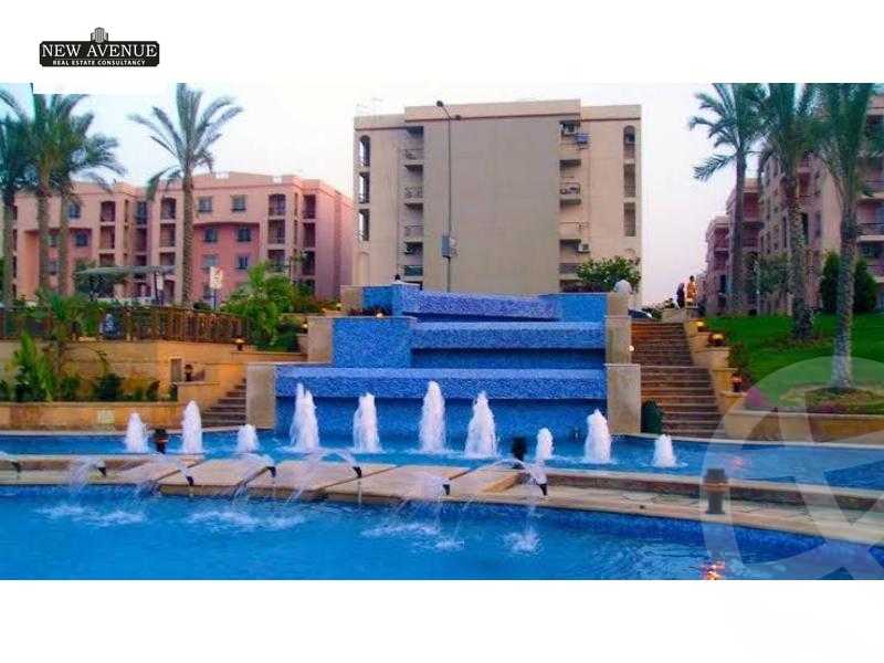 https://aqarmap.com.eg/en/listing/5859944-for-sale-cairo-new-cairo-lrhb-city-phase-1-ahmed-rami-st