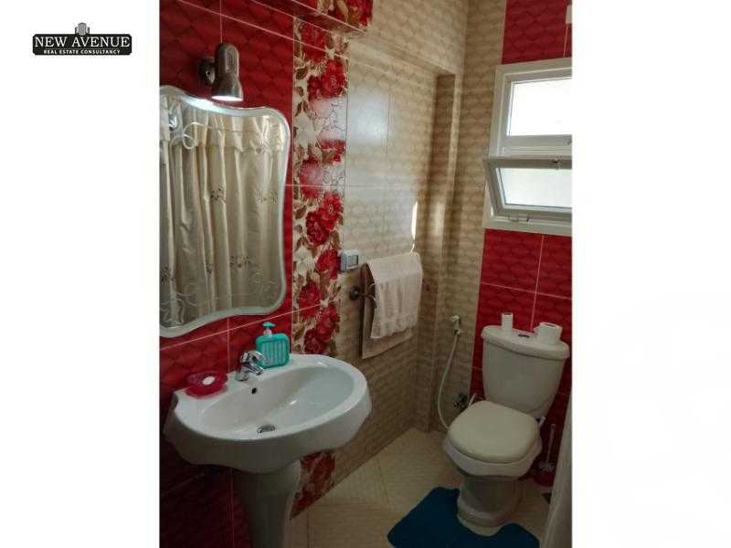 https://aqarmap.com.eg/en/listing/5860097-for-sale-cairo-new-cairo-lrhb-city-phase-8