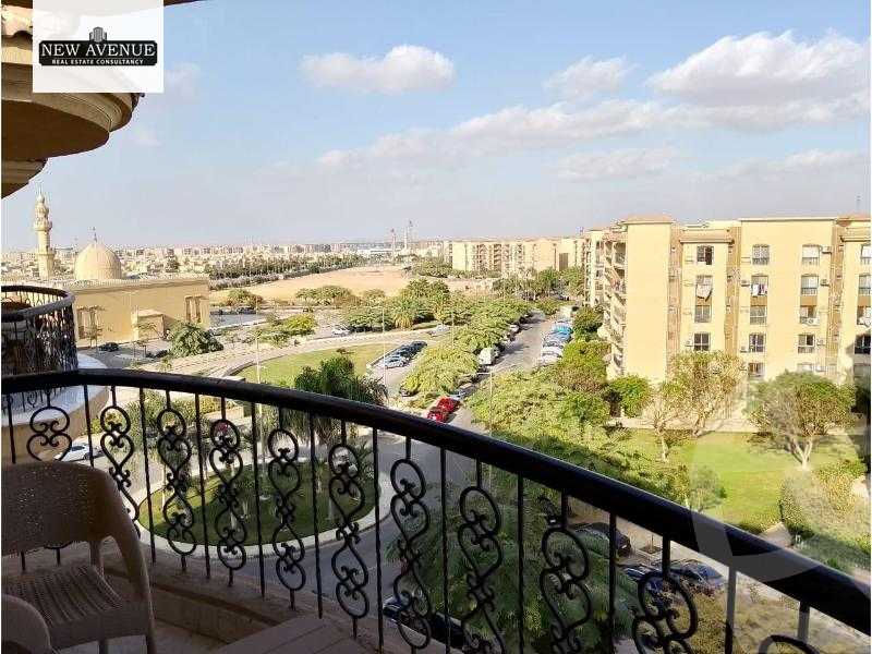 https://aqarmap.com.eg/en/listing/5860097-for-sale-cairo-new-cairo-lrhb-city-phase-8