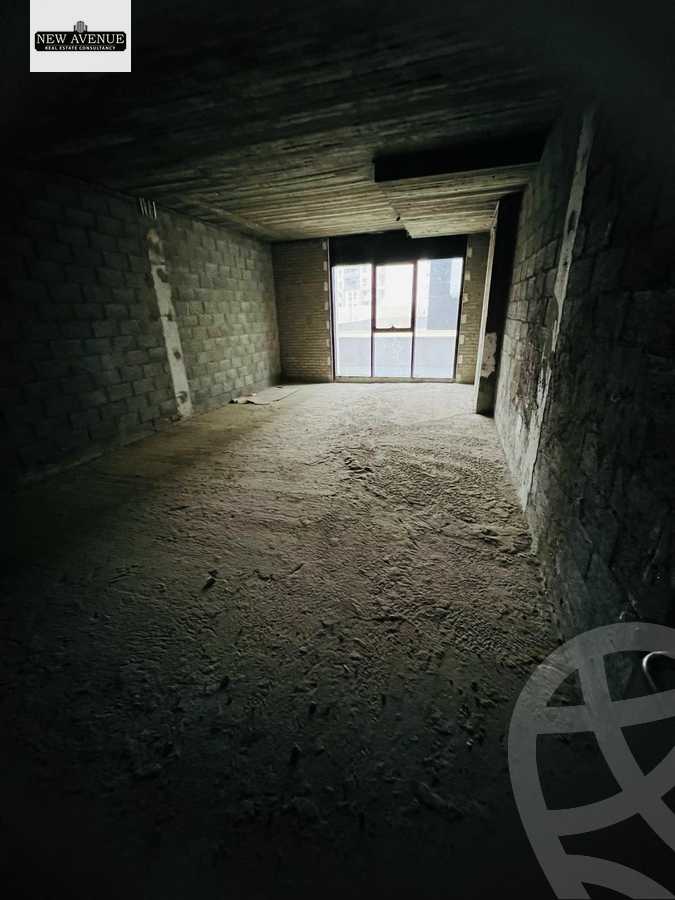 https://aqarmap.com.eg/en/listing/5863516-for-rent-cairo-new-cairo-compounds-hyde-park-business-district