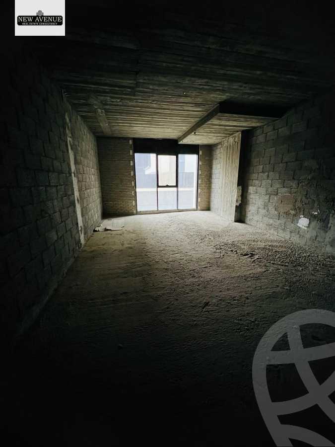 https://aqarmap.com.eg/en/listing/5863516-for-rent-cairo-new-cairo-compounds-hyde-park-business-district