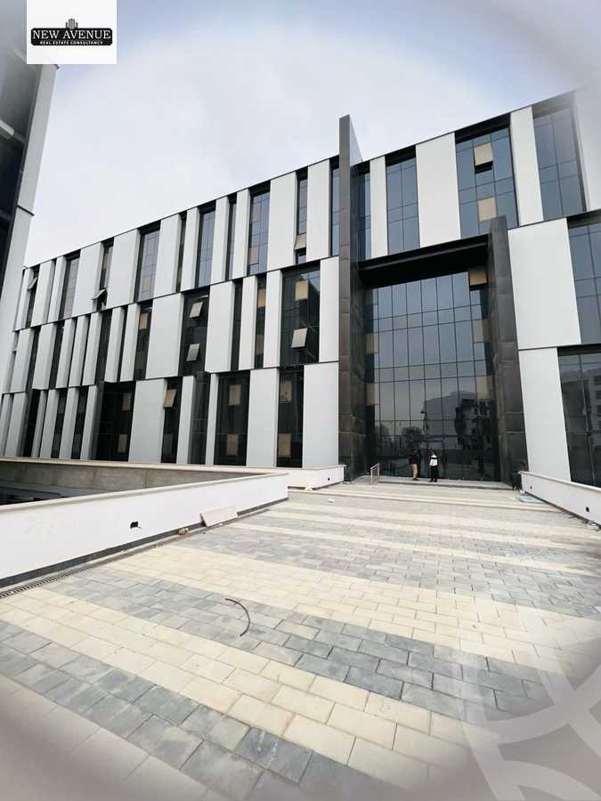 https://aqarmap.com.eg/en/listing/5863516-for-rent-cairo-new-cairo-compounds-hyde-park-business-district
