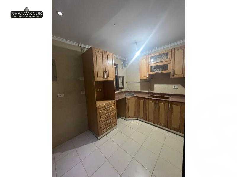 https://aqarmap.com.eg/en/listing/5864054-for-sale-cairo-new-cairo-lrhb-city-phase-1-ahmed-rami-st