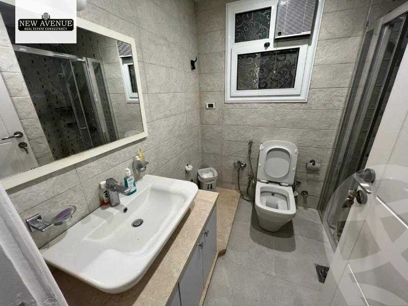 https://aqarmap.com.eg/en/listing/5864194-for-rent-cairo-new-cairo-compounds-mountain-view-hyde-park